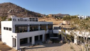 Fachada de Plaza El Naranjo, locales en renta en el Tezal, Los Cabos